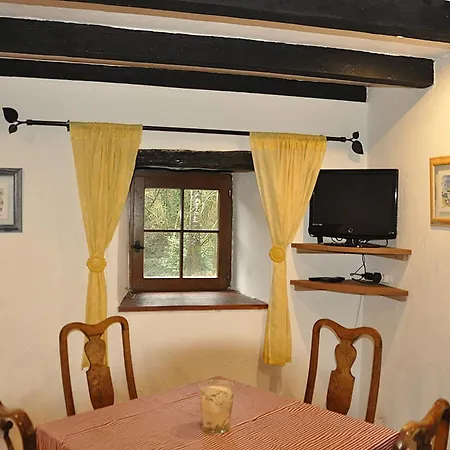 Сasa de vacaciones Les Glycines Vernoux-en-Gâtine